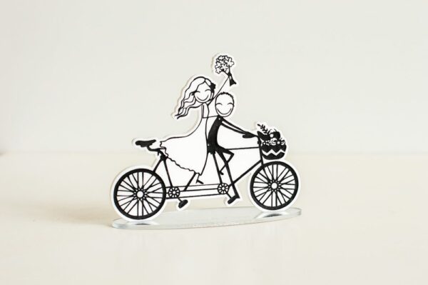Topo de Bolo com Noivos e Bicicleta